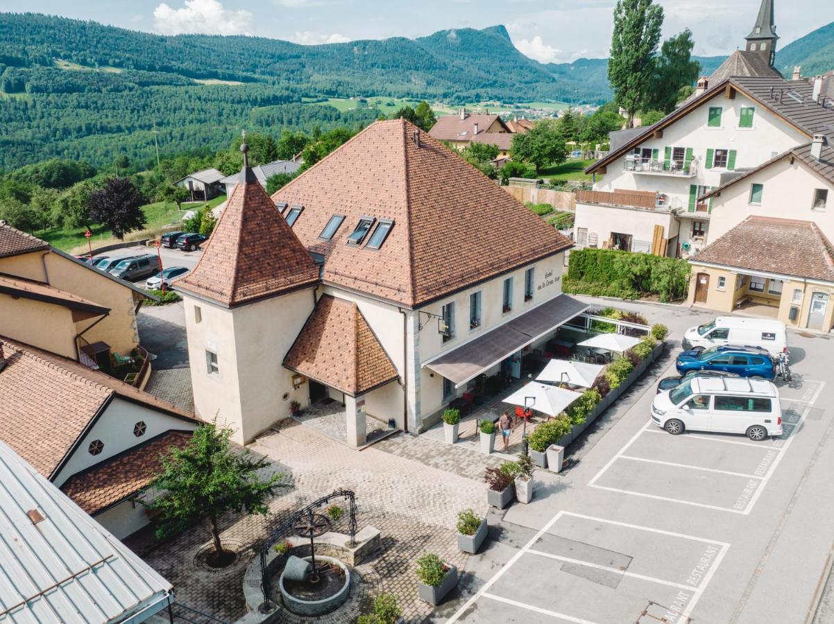 Hotel-Restaurant La Croix D'Or Ballaigues Екстериор снимка