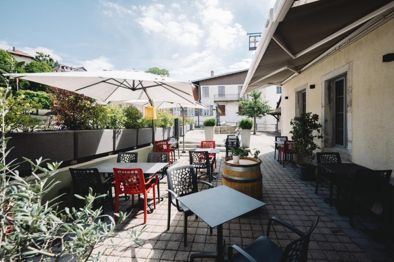 Hotel-Restaurant La Croix D'Or Ballaigues Екстериор снимка