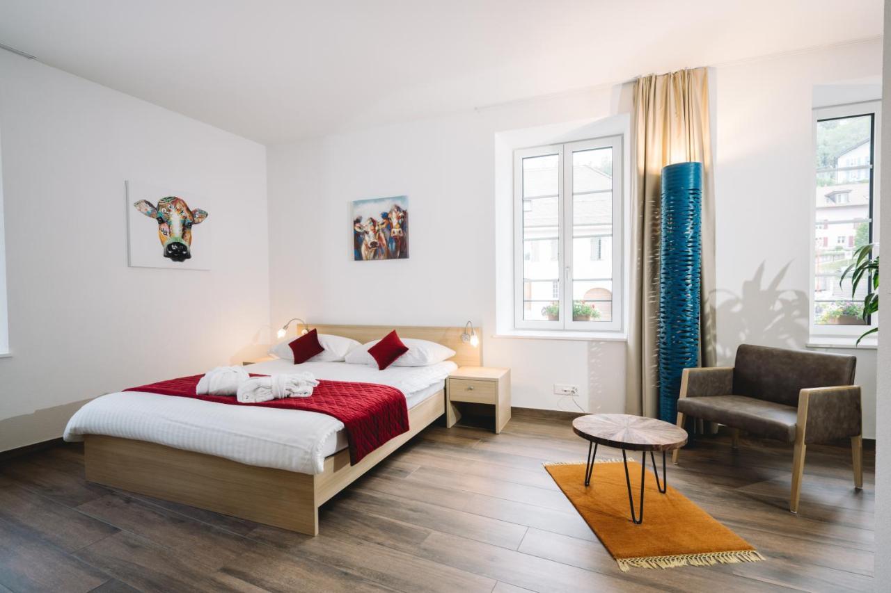 Hotel-Restaurant La Croix D'Or Ballaigues Екстериор снимка
